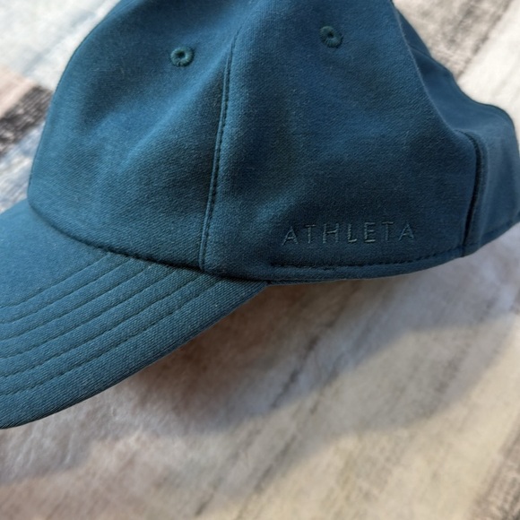 Athleta Baseball Cap Teal Blue Running Hiking Summer Athleisure Adjustable - Picture 2 of 5